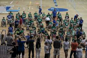 Uczestnicy I Spartakiady Wielkopolskiej „Fundacji Aktywnej Rehabilitacji”