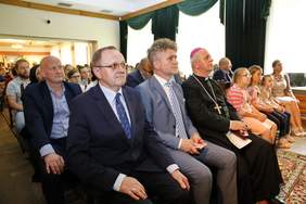 Pokaż zdjęcie: Pola Nadziei