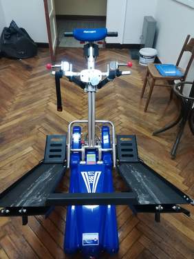 Pokaż zdjęcie: Schodołaz