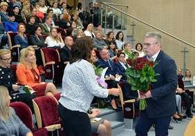 Pokaż zdjęcie: Życzenia z okazji jubileuszu