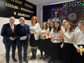 Pokaż zdjęcie: Pamiątkowe zdjęcie 