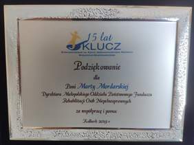 Pokaż zdjęcie: Podziekowania dla dyrektor Marty Mordarskiej