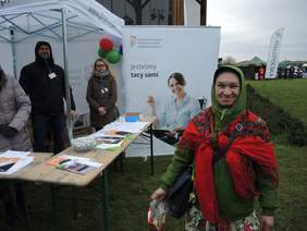 Pokaż zdjęcie: Stoisko Oddziału Małopolskiego PFRON