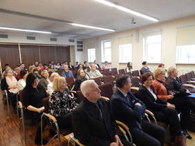 Pokaż zdjęcie: Uczestnicy konferencji