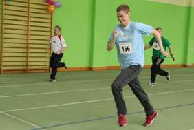 Pokaż zdjęcie: VIII Regionalny Mityng Lekkoatletyczny Olimpiad Specjalnych w Kaliszu