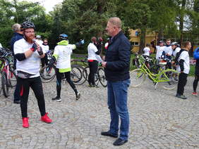 Uczestnicy finału akcji "Nakręceni na pracę-rowerem przez Podkarpacie"