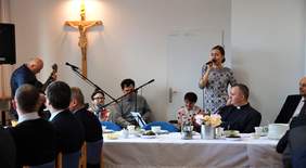 Pokaż zdjęcie: Występ artystyczny