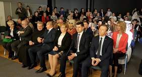 Pokaż zdjęcie: Uczestnicy koncertu "Kolędujmy z Aniołami"