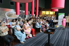 Pokaż zdjęcie: Wystawa z okazji Dnia Matki  pt. „Ta Jedyna”