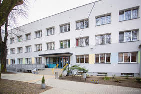 Pokaż zdjęcie: Budynek Centrum dla Niewidomych i Słabowidzących