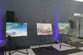 Pokaż zdjęcie: Wystawa obrazów.