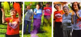 Pokaż zdjęcie: Fotografie w kalendarzu prezentują różne formy rekreacji, terapii czy codziennych zajęć