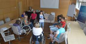 Pokaż zdjęcie: warsztaty  społeczno- psychologiczne