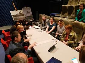 Pokaż zdjęcie: Spotkanie konsultacyjne w sprawie dostępności Małopolskieco Centrum Nauki Cogiteon dla osób z zaburzeniami ze spektrum autyzmu oraz niepełnopsrawnością intelektualną.