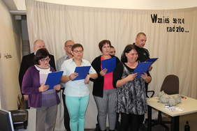 Pokaż zdjęcie: Występ artystyczny