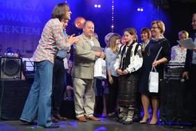 Pokaż zdjęcie: Finał 11. Festiwalu Piosenki „Integracja malowana dźwiękiem” 