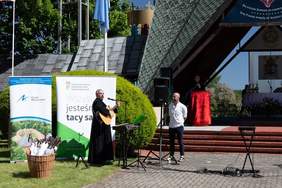 Pokaż zdjęcie: Pielgrzymka Chorych i Niepełnosprawnych do Rokitna