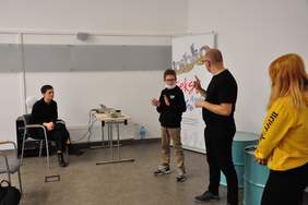 Pokaż zdjęcie: Festiwal Poezji Miganej, Fot. MBP Lublin