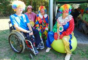 Pokaż zdjęcie: XVI Festyn Integracyjny „Barierom Stop” w Lisówkach