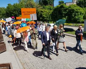 Pokaż zdjęcie: Przemarsz ulicami Kielc