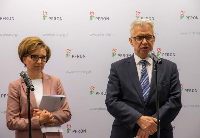 Pokaż zdjęcie: Fot. Michał Plewka / PFRON / Minister Krzysztof Michałkiewicz, prezes PFRON Marlena Maląg