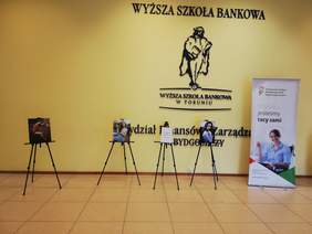 Pokaż zdjęcie: Wystawa fotografii Pana Sebastiana Pietrzaka - niepełnosprawnego artysty fotografika