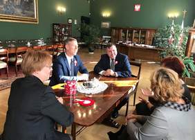 Pokaż zdjęcie: Spotkanie w Małopolskim Urzędzie Wojewódzkim