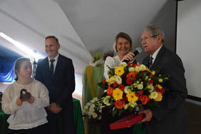 Pokaż zdjęcie: podziękowania składane przez Władysława Skwarkę Dyrektora Oddziału Łódzkiego PFRON