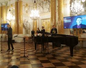 Pokaż zdjęcie: Laureaci konkursu