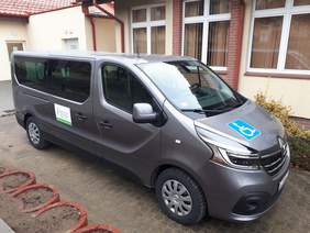 Pokaż zdjęcie: Nowy mikrobus dla Zespołu Szkół  Specjalnych w Chojnicach