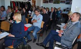 Pokaż zdjęcie: Uczestnicy spotkania