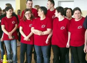 Pokaż zdjęcie: Drużyna Stowarzyszenia "Nasz Dom"