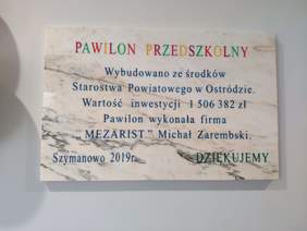 Pokaż zdjęcie: Tablica pamiątkowa