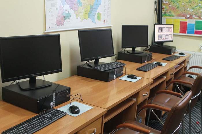 Pokaż zdjęcie: Nowy sprzęt komputerowy w  WTZ Parczew,fot.WTZ Parczew