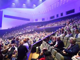 Uroczysta Gala XV edycji konkursu Sztuka Osób Niepełnosprawnych w Operze "Nova" w Bydgoszczy