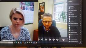 Pokaż zdjęcie: na zdjęciu: pracownicy Oddziału Łódzkiego PFRON prowadzą spotkanie online- Aleksandra Olszowiec Sam. Referent ds współpracy z administracją publiczną oraz Jarosław Madaj - Ekspert