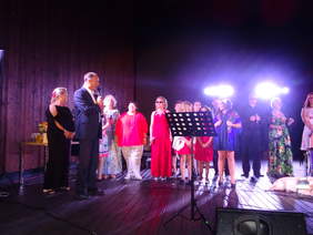 Pokaż zdjęcie: Uczestnicy koncertu "Widzieć muzyką" w Horyńcu-Zdroju