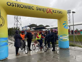 Pokaż zdjęcie: start zawodników