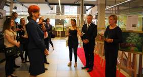 Pokaż zdjęcie: W wydarzeniu uczestniczyła Minister Elżbieta Rafalska