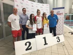 Pokaż zdjęcie: od lewej Oliwia Daroch, Katarzyna Sobczak, Patrycja Wojnarowska