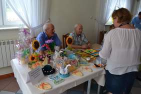 Pokaż zdjęcie: Prace wykonane przez mieszkańców Domu Opieki Arka z Mikołajek