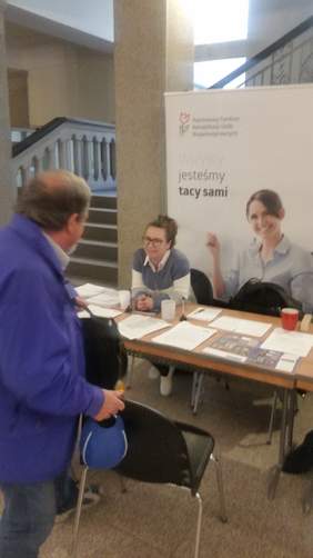 Pracownicy Śląskiego Oddziału PFRON podczas dyżuru eksperckiego w chorzowskim oddziale ZUS