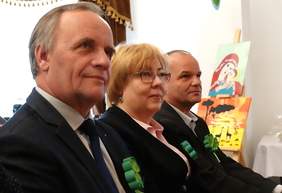 Pokaż zdjęcie: "Kolory Naszego Życia"  -  Dzień Godności w Powiatowym Ośrodku Wsparcia w Muszynie