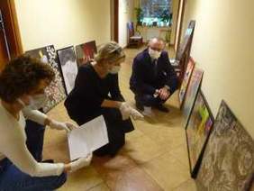 Pokaż zdjęcie: Ocena prac plastycznych