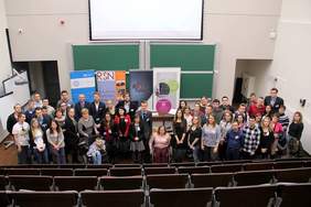 Pokaż zdjęcie: Uczestnicy konferencji 