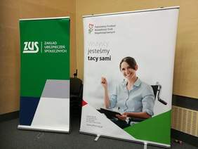 Pokaż zdjęcie: Organizatorzy spotkania - Opolski Oddział ZUS i Oddział Opolski PFRON