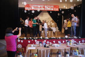 Wręczanie nagród laureatom X Powiatowego Przeglądu Kolęd i Pastorałek 