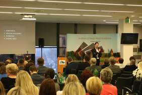 Pokaż zdjęcie: wykład dr Marcina Nowickiego 