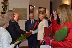 Pokaż zdjęcie: Wręczenie nagród wyróżnionym