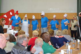 Pokaż zdjęcie: Występ podopiecznych ŚDS "Dworek" w Olsztynie